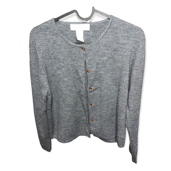 Pre Owned sophisticated petite blend button long sleeve sweater. Size Small - Picture 1 of 3